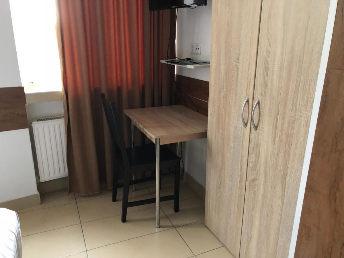 Hotel Moji Koeln 外观 照片